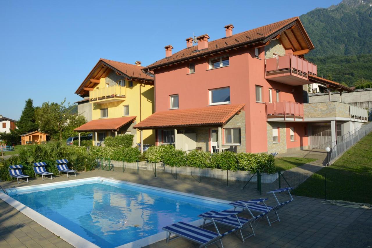 Residence Girasole Casa Gialla 科利科 外观 照片