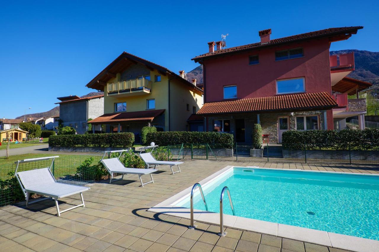 Residence Girasole Casa Gialla 科利科 外观 照片