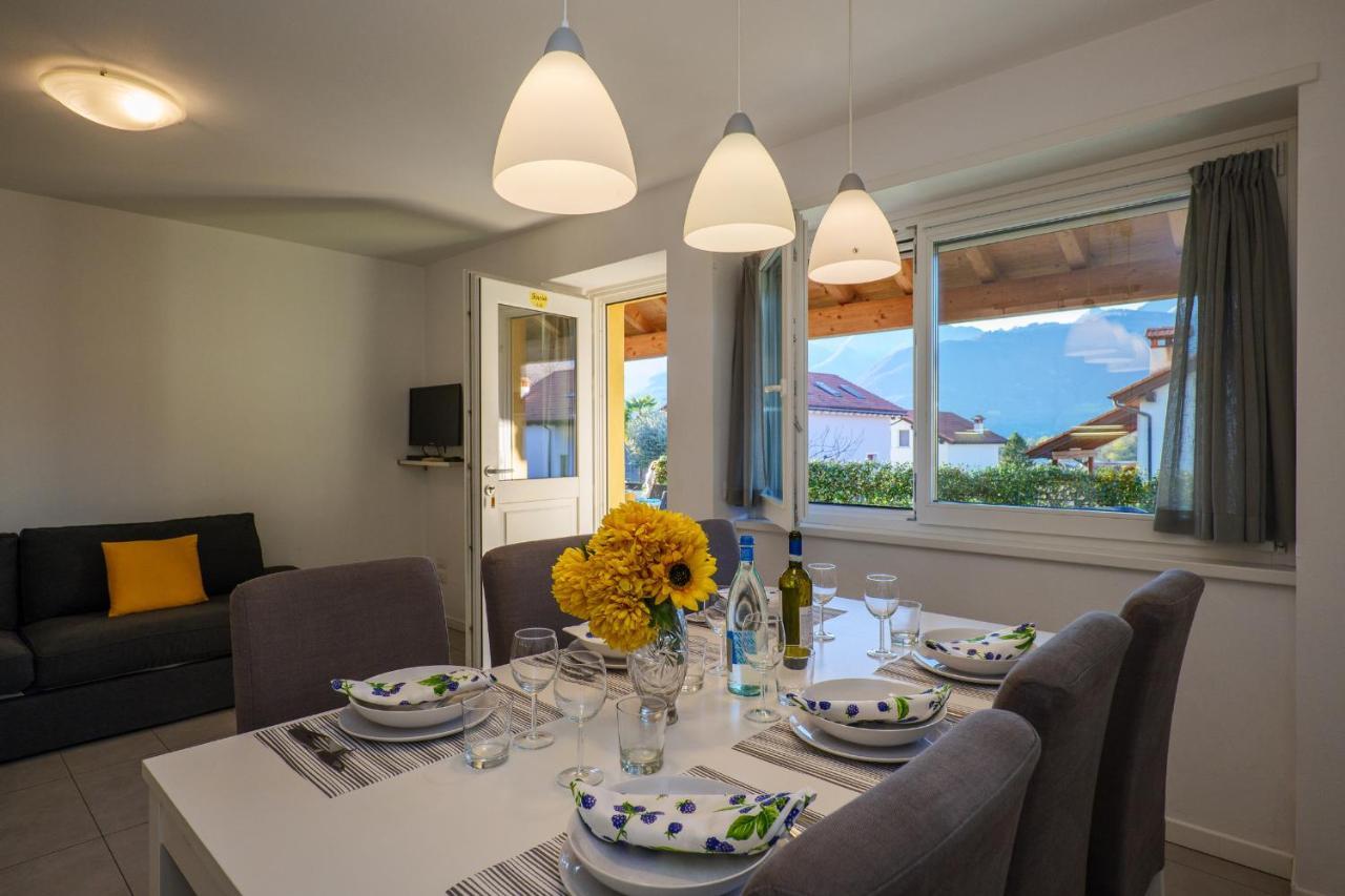 Residence Girasole Casa Gialla 科利科 外观 照片